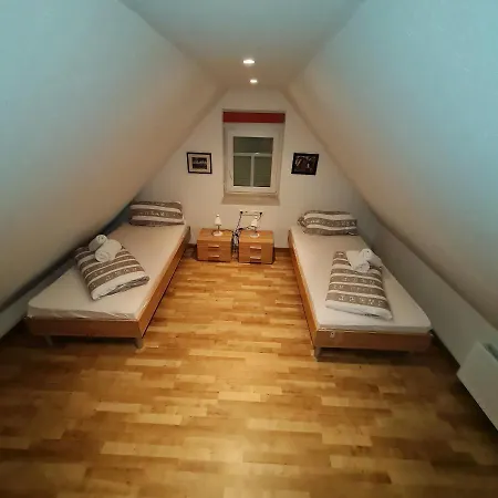 Saida 12 Апартаменты